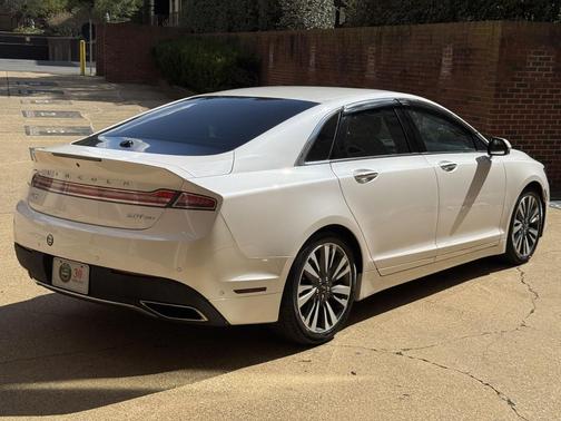 2019 Lincoln MKZ Reserve II