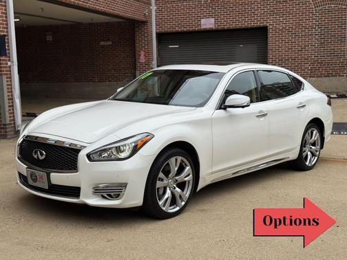 2017 INFINITI Q70L 3.7X