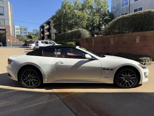 2014 Maserati GranTurismo Sport