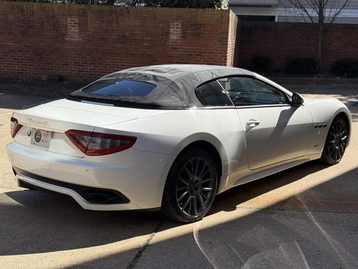 2014 Maserati GranTurismo Sport