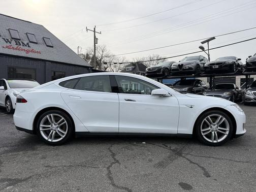 2015 Tesla Model S 85D