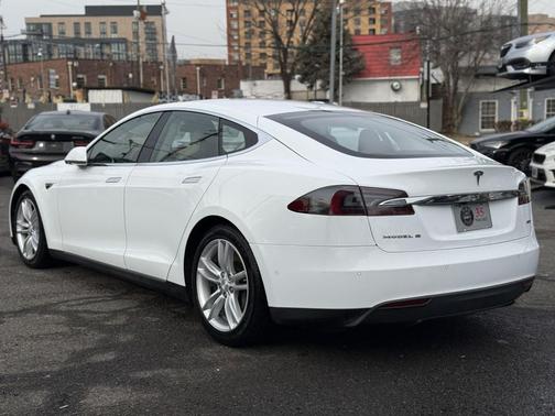 2015 Tesla Model S 85D