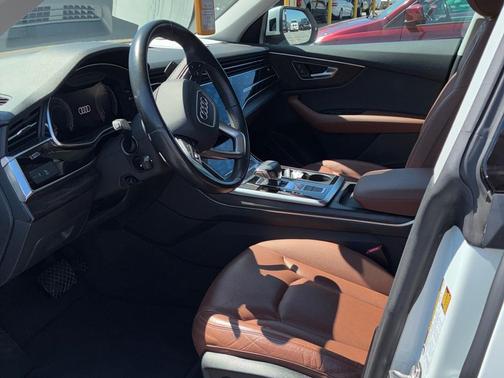 2019 Audi Q8 3.0T Premium Plus