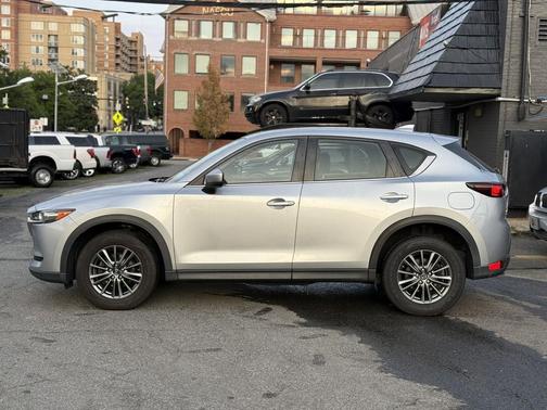 2018 Mazda CX-5 Sport