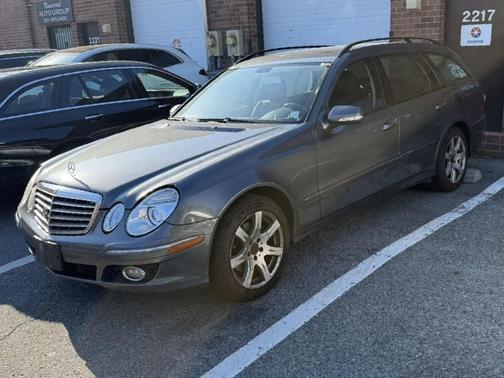 Flint Grey Metallic 2008 Mercedes-Benz E-Class 4MATIC