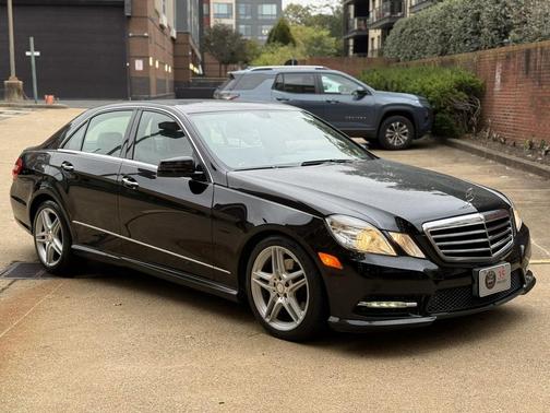2013 Mercedes-Benz E-Class 4MATIC