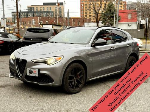 2020 Alfa Romeo Stelvio Ti Sport