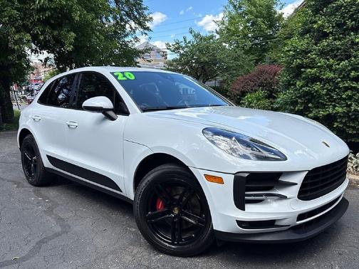 Carrara White Metallic 2020 Porsche Macan Macan