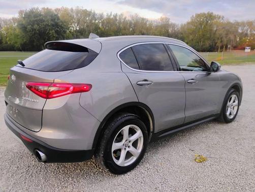 2018 Alfa Romeo Stelvio Ti Sport