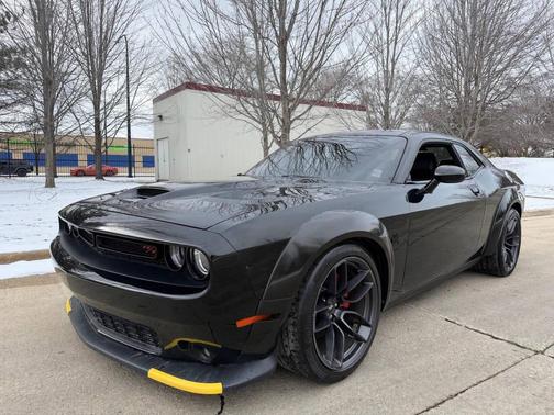 2011 Dodge Challenger SRT8