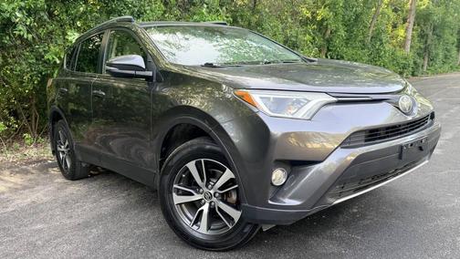 Magnetic Gray Metallic 2017 Toyota RAV4 XLE