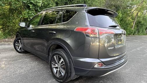 Magnetic Gray Metallic 2017 Toyota RAV4 XLE