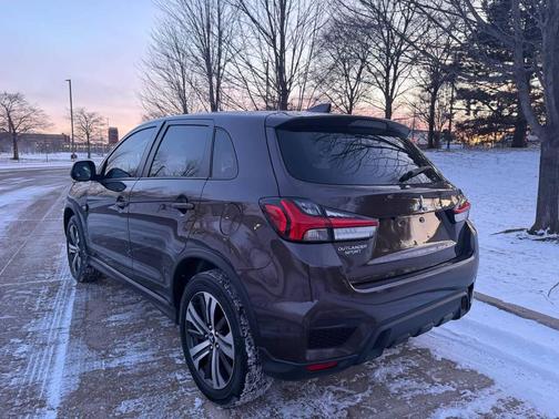 2020 Mitsubishi Outlander Sport SE