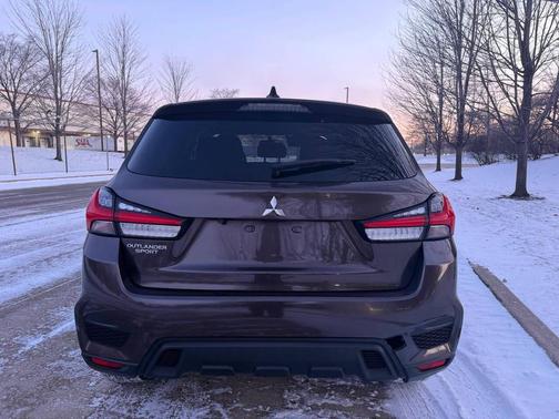 2020 Mitsubishi Outlander Sport SE