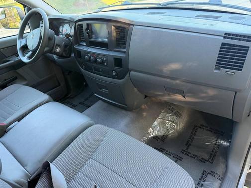 Bright Silver Metallic Clearcoat 2009 Dodge Ram 2500 ST Quad Cab