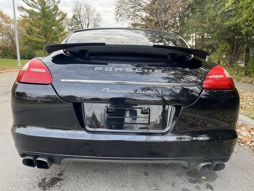 2011 Porsche Panamera Turbo