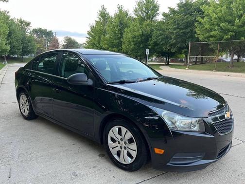 2012 Chevrolet Cruze LS