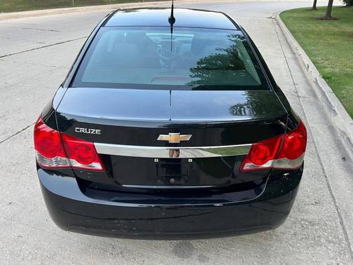 2012 Chevrolet Cruze LS