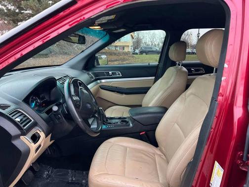 2017 Ford Explorer sport