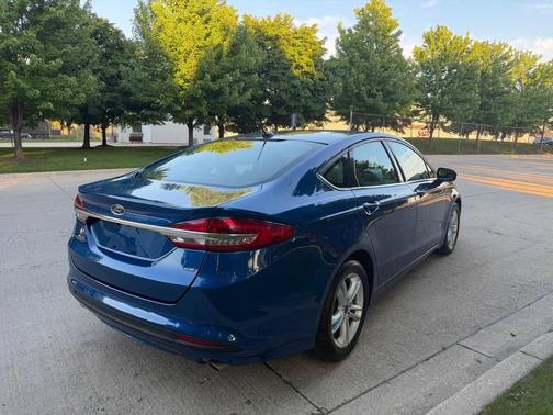 Blue 2018 Ford Fusion SE