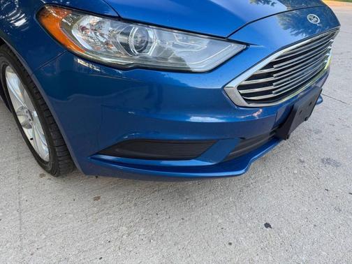 Blue 2018 Ford Fusion SE
