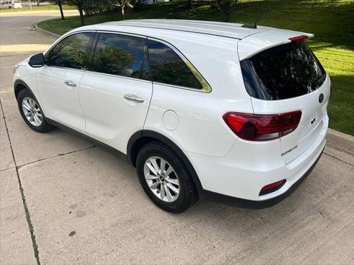 2020 Kia Sorento LX