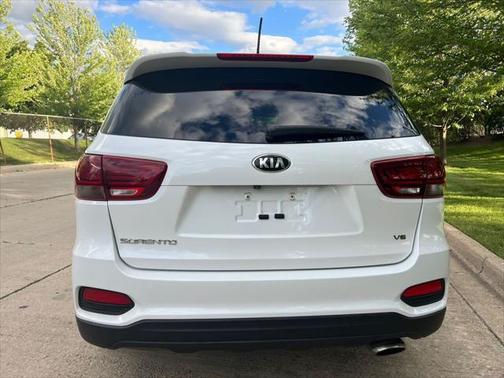 2020 Kia Sorento LX