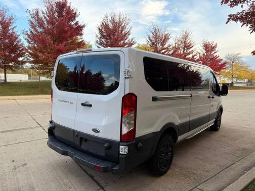 2017 Ford Transit-350 XL