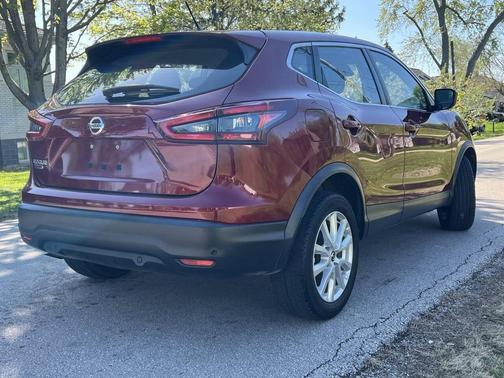Scarlet Ember Tintcoat 2021 Nissan Rogue Sport S