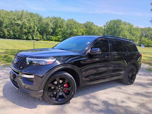 Agate Black Metallic 2020 Ford Explorer ST