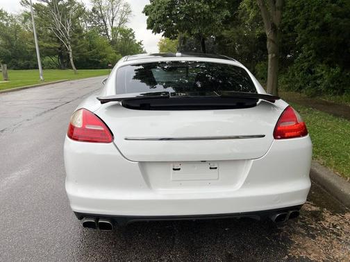 2012 Porsche Panamera Turbo