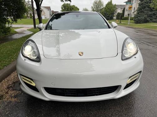 2012 Porsche Panamera Turbo