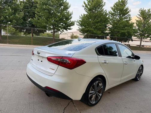 Snow White Pearl 2014 Kia Forte EX