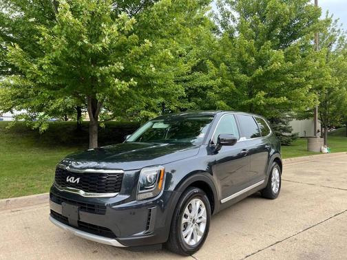 2022 Kia Telluride LX