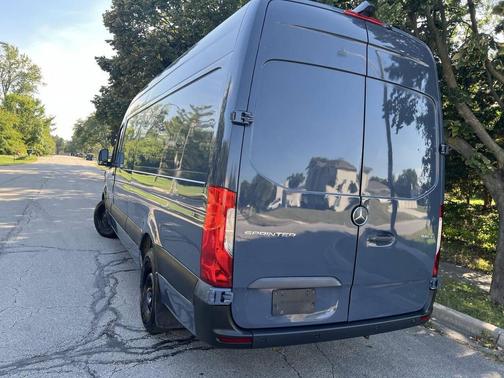 2019 Mercedes-Benz Sprinter 2500 High Roof