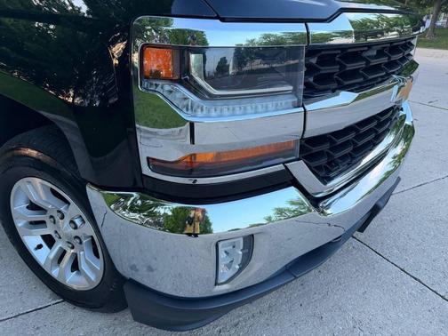Black 2017 Chevrolet Silverado 1500 1LT