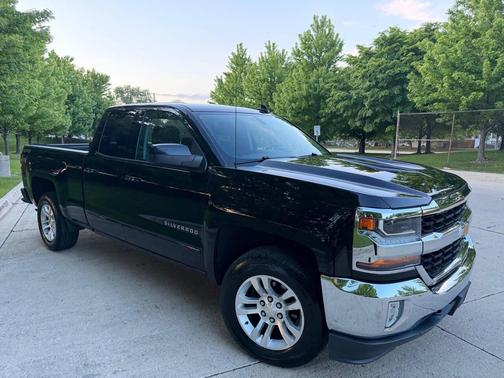 Black 2017 Chevrolet Silverado 1500 1LT