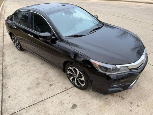 2017 Honda Accord EX w/Honda Sensing