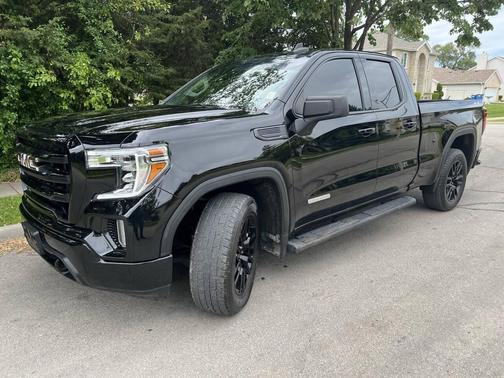 2022 GMC Sierra 1500 Elevation