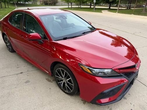 Supersonic Red 2021 Toyota Camry SE