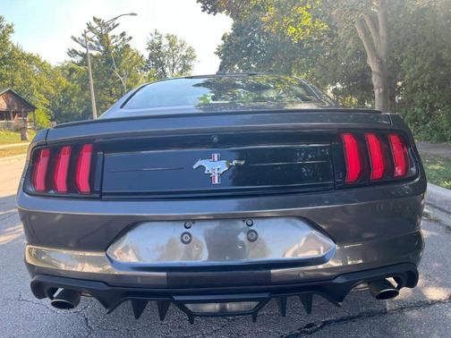 2020 Ford Mustang EcoBoost Premium