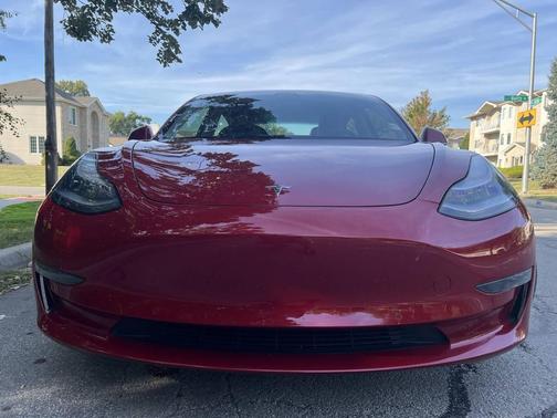 2018 Tesla Model 3 Performance