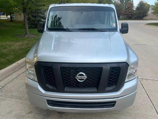2019 Nissan NV Passenger NV3500 HD S V6