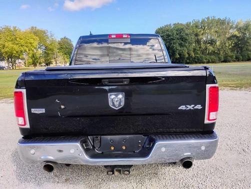 2015 RAM 1500 Laramie