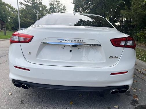 2018 Maserati Ghibli S