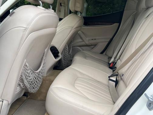 2018 Maserati Ghibli S