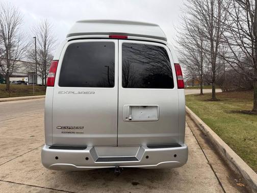 2017 Chevrolet Express 2500 Work Van