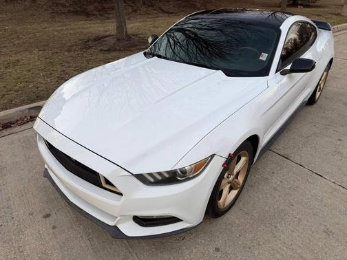 2015 Ford Mustang V6