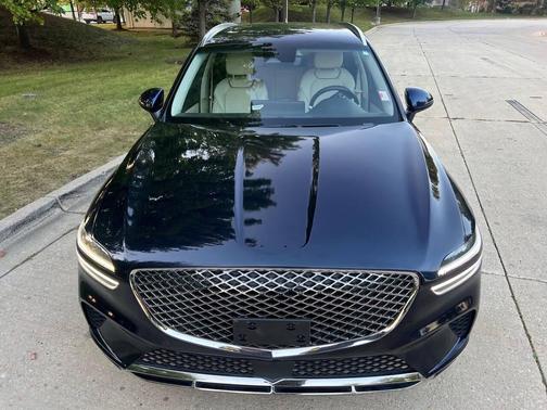 2023 Genesis GV70 2.5T AWD