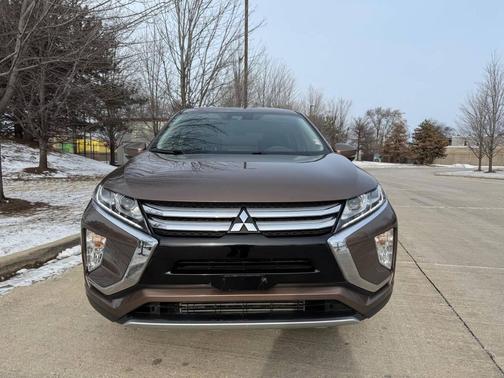 2020 Mitsubishi Eclipse Cross SE